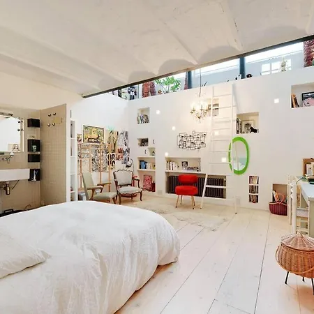 Spacious Vintage Duplex Flat - Gare Du Nord Appartamento